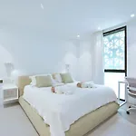 度假居 Infinity 0-3 Luxe Partial Sea View 2b